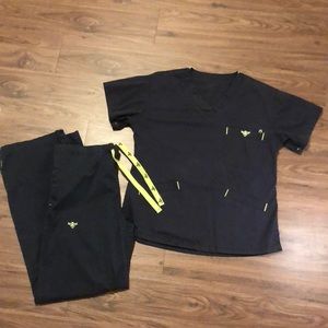 XS Med Couture scrub set